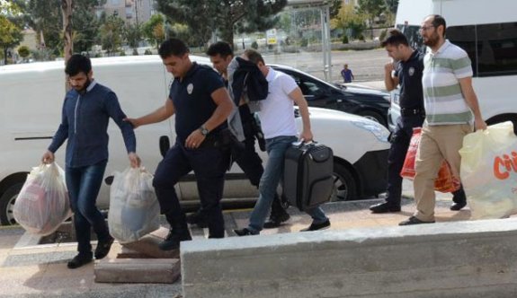 Aksaray’da FETÖ himmetçileri ve Bylock’culara operasyon