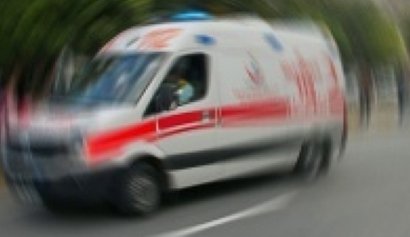 Bahçeden topladıkları otları yiyen 15 kişi zehirlendi