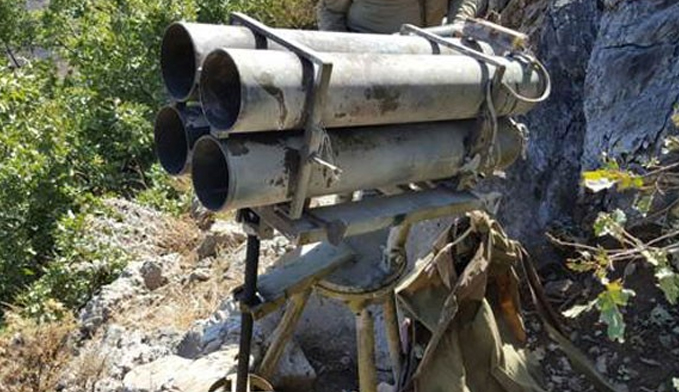 Çukurca'da teröristlere ait ÇNRA ele geçirildi
