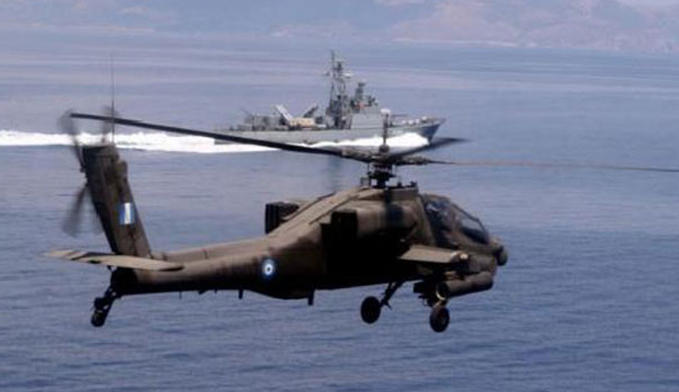 Ege'de Yunan askeri helikopteri düştü