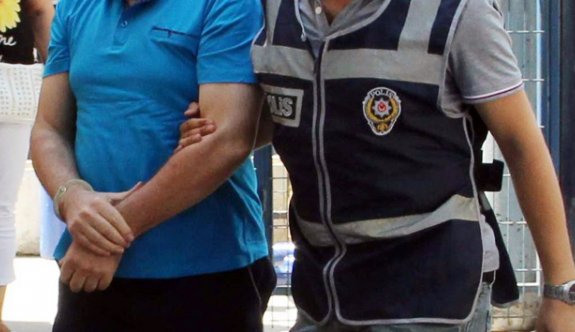 FETÖ'cü öğretmenlerden 3’ü tutuklandı