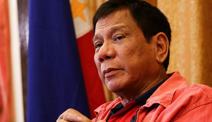 Filipinler Devlet Başkanı Duterte'den AB'ye: S.ktirin gidin!