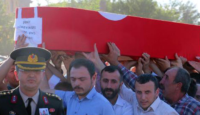 Kahraman şehitlere veda
