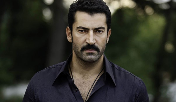 Kenan İmirzalıoğlu, iki otelini birden...