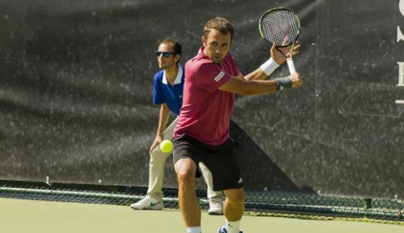 Marsel İlhan çeyrek finalde