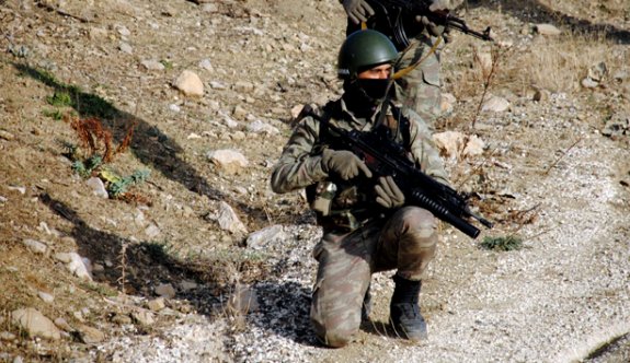 PKK’nın üst düzey yöneticilerine hava destekli operasyon