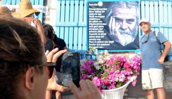 Tarık Akan Bodrum'da da unutulmadı