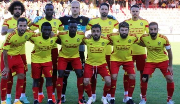 Yeni Malatyasporlu futbolcular galibiyeti değerlendirdi