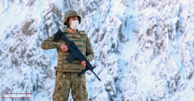 Mehmetçik yeni yıla elleri tetikte büyük bir kararlıkla girdi