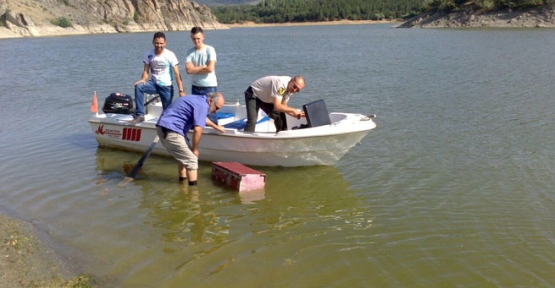 Parayı aldılar, kasayı baraja attılar