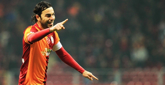 Selçuk İnan 5 yıl daha Galatasaray'da!